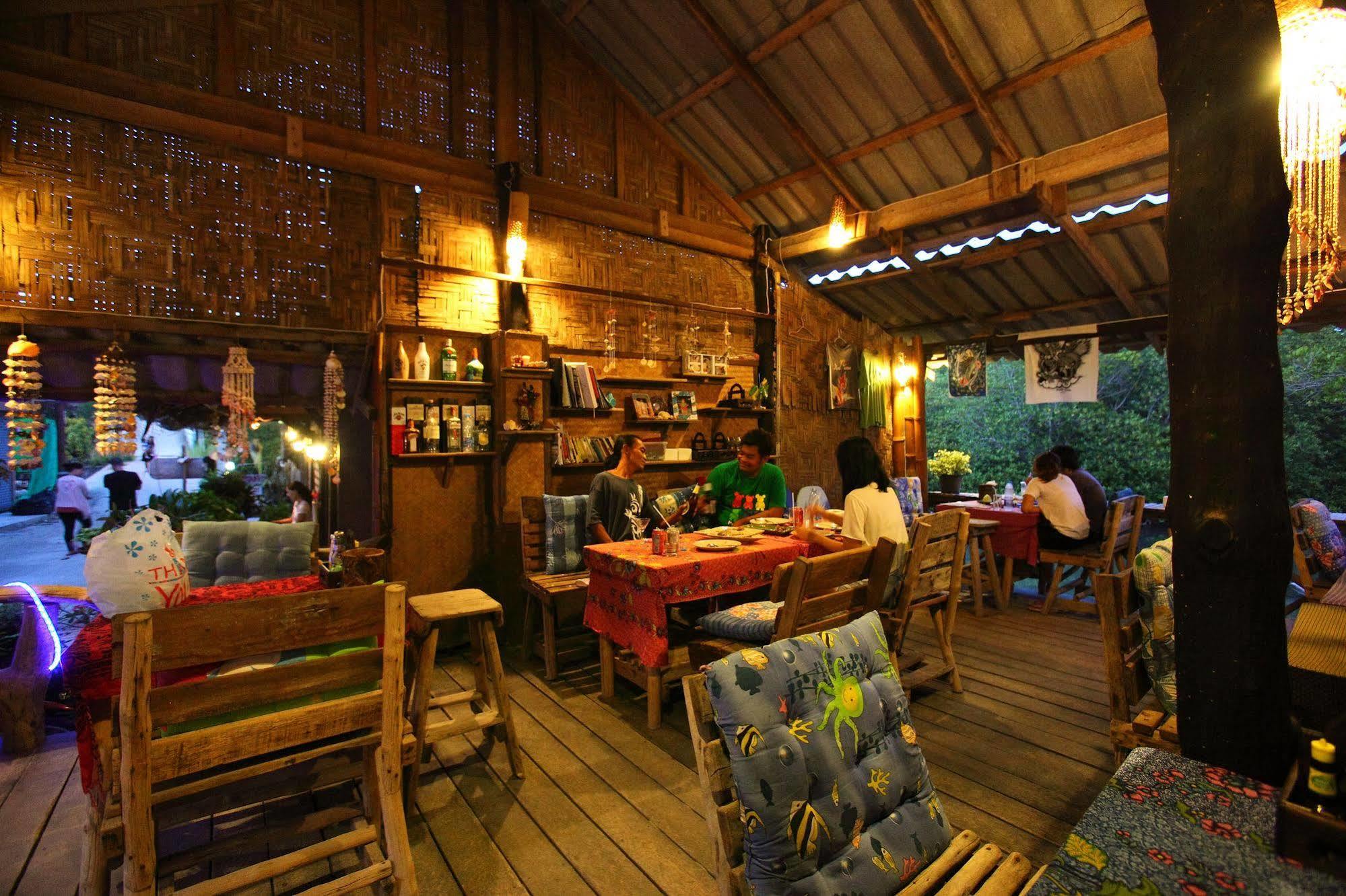 Pp Red Tuna Hut Phi Phi-øyene Eksteriør bilde